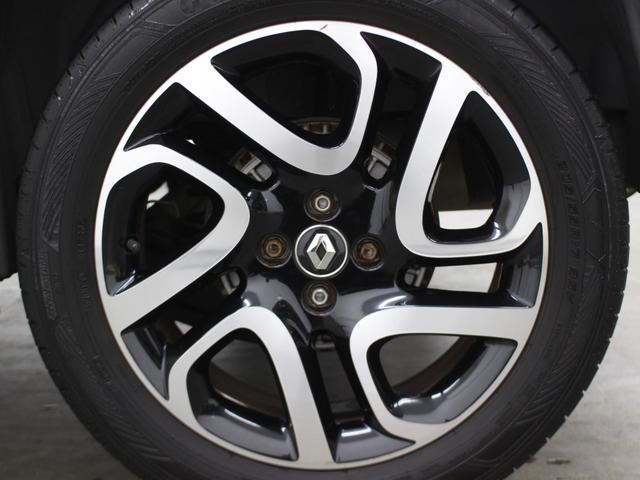 キャプチャー プレミアム 6ヶ月保証/黒レザ-シ-ト/シ-トヒ-タ-/バックカメラ/メモリ-ナビ/TV走行可/Bluetooth/純17AW/2023年タイヤ/ミュ-ジックサ-バ/DVD再生/HID/クルコン/1200/ターボ(28枚目)