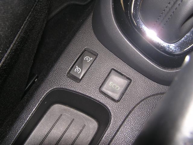 キャプチャー プレミアム 6ヶ月保証/黒レザ-シ-ト/シ-トヒ-タ-/バックカメラ/メモリ-ナビ/TV走行可/Bluetooth/純17AW/2023年タイヤ/ミュ-ジックサ-バ/DVD再生/HID/クルコン/1200/ターボ(39枚目)