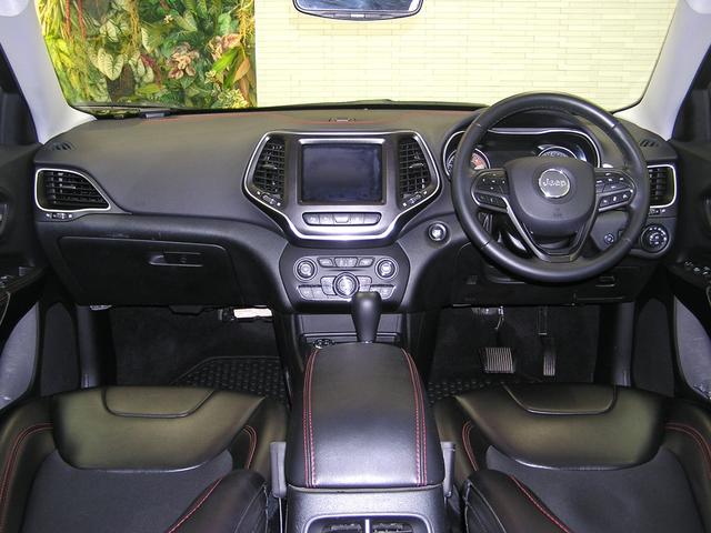 CHRYSLER JEEP JEEP CHEROKEE TRAILHAWK