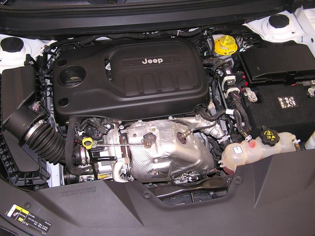 CHRYSLER JEEP JEEP CHEROKEE TRAILHAWK
