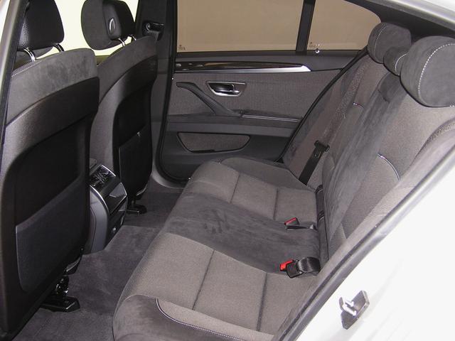 BMW 5 SERIES 523i M-SPORT PACKAGE