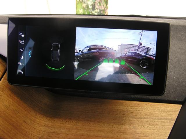 ｉ３ ロッジ　レンジ・エクステンダー装備車　後期型　１２０Ａｈ４２ＫＷ　純正２０インチＡＷ　ハーフレザー　シートヒーター　純正ナビ　ブルートゥース　ＵＳＢ　ＥＴＣ　バックカメラ　衝突警告　ＡＣＣ（18枚目）