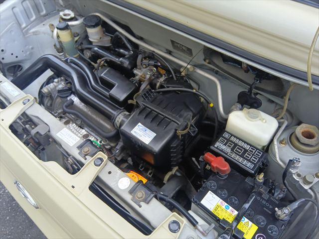 ネイキッド メモリアルエディション　マットカラー／タイベル交換済み／ＨＩＤ／電動格納ミラー／ドアバイザー／リアフィルム／リアワイパー／ＣＤ／取説／記録簿（26枚目）