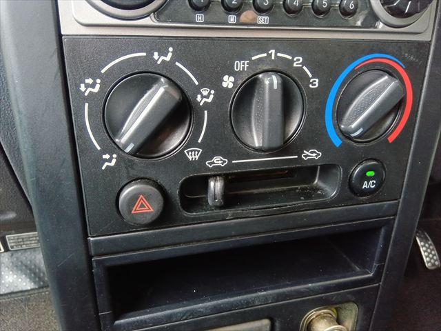 ネイキッド メモリアルエディション　マットカラー／タイベル交換済み／ＨＩＤ／電動格納ミラー／ドアバイザー／リアフィルム／リアワイパー／ＣＤ／取説／記録簿（38枚目）