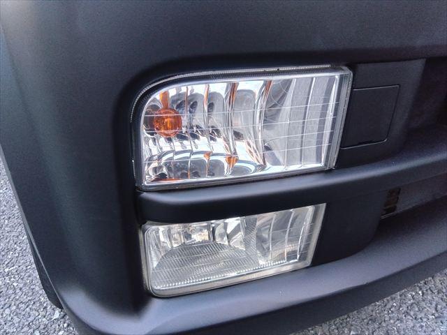 ムーヴ カスタム　Ｘリミテッド　マット塗装／キーレス／電動格納ミラー／ＨＩＤ／フォグ／社外オーディオ／ドアバイザー／リアフィルム／ＡＢＳ／スペアキー（27枚目）