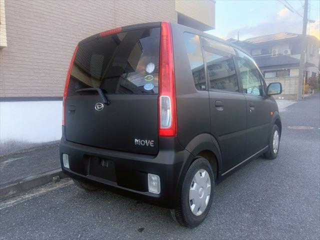 ムーヴ Ｌ　マット塗装／マニュアル／キーレス／電動格納ミラー／ドアバイザー／リアワイパー／リアフィルム／ＣＤ（4枚目）