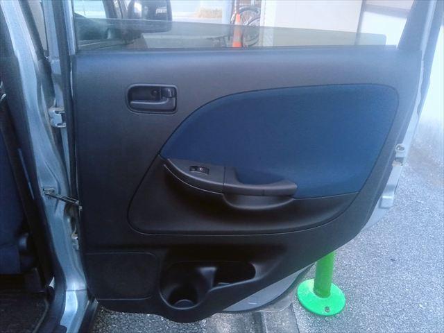 ムーヴ Ｌ　マット塗装／マニュアル／キーレス／電動格納ミラー／ドアバイザー／リアワイパー／リアフィルム／ＣＤ（39枚目）