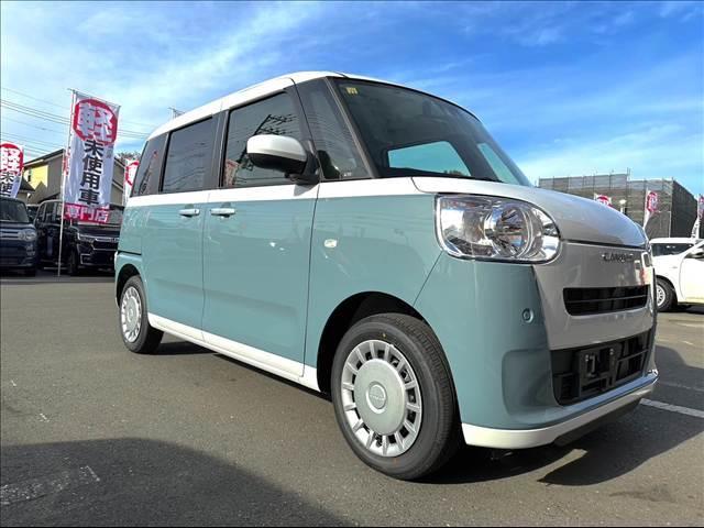 ムーヴキャンバス ストライプスＸ　届出済未使用車　両側パワースライドドア　スマートキー　プッシュスタート　オートライト　オートエアコン　電動格納ミラー　衝突被害軽減ブレーキ　スマートアシスト（4枚目）