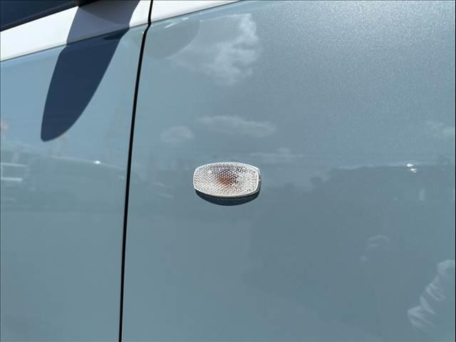 ムーヴキャンバス ストライプスＸ　届出済未使用車　両側パワースライドドア　スマートキー　プッシュスタート　オートライト　オートエアコン　電動格納ミラー　衝突被害軽減ブレーキ　スマートアシスト（14枚目）