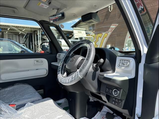 ムーヴキャンバス ストライプスＸ　届出済未使用車　両側パワースライドドア　スマートキー　プッシュスタート　オートライト　オートエアコン　電動格納ミラー　衝突被害軽減ブレーキ　スマートアシスト（21枚目）