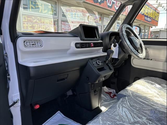 ムーヴキャンバス ストライプスＸ　届出済未使用車　両側パワースライドドア　スマートキー　プッシュスタート　オートライト　オートエアコン　電動格納ミラー　衝突被害軽減ブレーキ　スマートアシスト（58枚目）