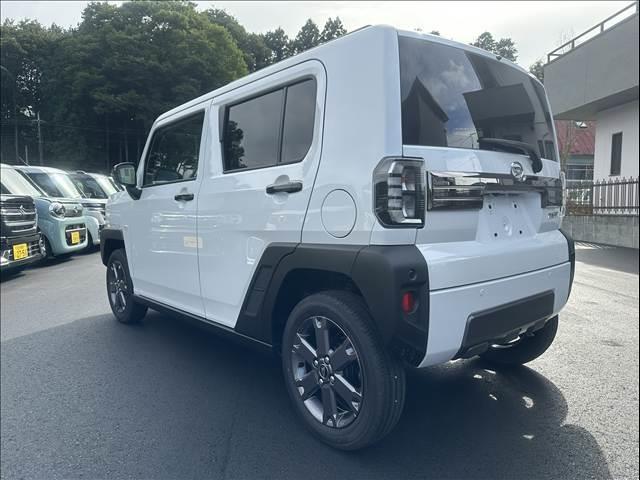 タフト Ｇ　ダーククロムベンチャー　届出済未使用車　禁煙車　スマートアシスト　衝突被害軽減ブレーキ　スマートキー　プッシュスタート　ステアリングリモコン　アダプティブクルーズコントロール　クリアランスソナー　ＬＥＤヘッドランプ（10枚目）