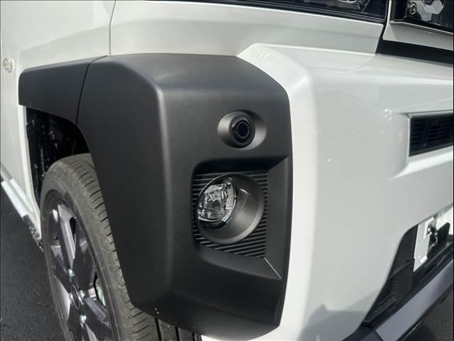 タフト Ｇ　ダーククロムベンチャー　届出済未使用車　禁煙車　スマートアシスト　衝突被害軽減ブレーキ　スマートキー　プッシュスタート　ステアリングリモコン　アダプティブクルーズコントロール　クリアランスソナー　ＬＥＤヘッドランプ（13枚目）
