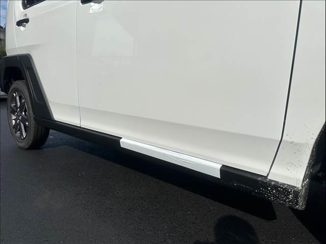 タフト Ｇ　ダーククロムベンチャー　届出済未使用車　禁煙車　スマートアシスト　衝突被害軽減ブレーキ　スマートキー　プッシュスタート　ステアリングリモコン　アダプティブクルーズコントロール　クリアランスソナー　ＬＥＤヘッドランプ（21枚目）