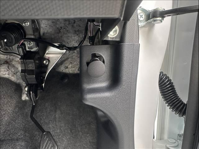 タフト Ｇ　ダーククロムベンチャー　届出済未使用車　禁煙車　スマートアシスト　衝突被害軽減ブレーキ　スマートキー　プッシュスタート　ステアリングリモコン　アダプティブクルーズコントロール　クリアランスソナー　ＬＥＤヘッドランプ（38枚目）