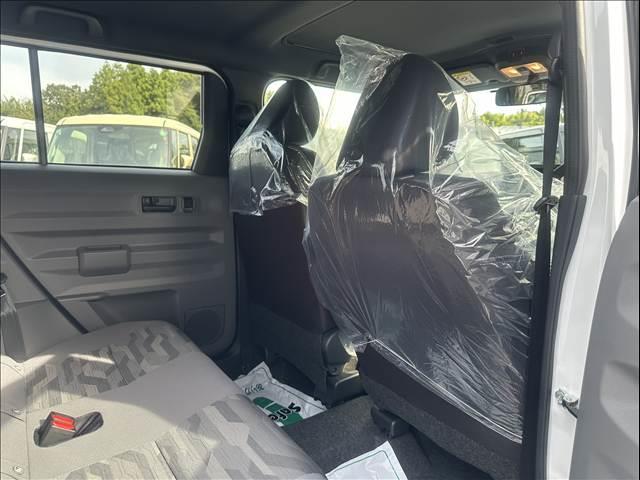 タフト Ｇ　ダーククロムベンチャー　届出済未使用車　禁煙車　スマートアシスト　衝突被害軽減ブレーキ　スマートキー　プッシュスタート　ステアリングリモコン　アダプティブクルーズコントロール　クリアランスソナー　ＬＥＤヘッドランプ（41枚目）