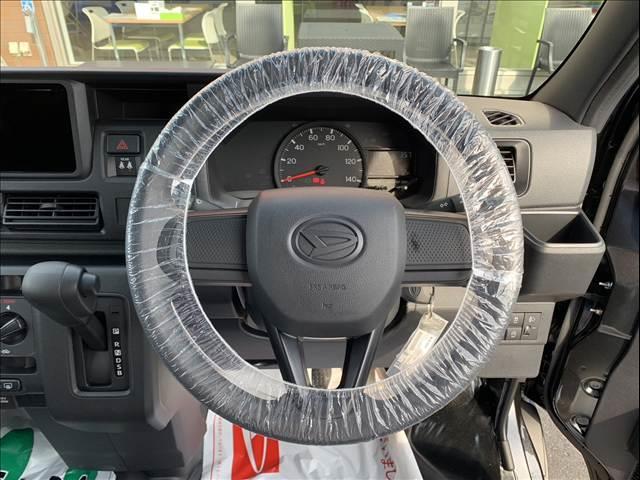 ハイゼットカーゴ デラックス　届出済未使用車　両側スライドドア　　集中ロック　パワステ　パワーウインドウ　オートライト　オートハイビーム　衝突被害軽減ブレーキ　パーキングセンサー（25枚目）