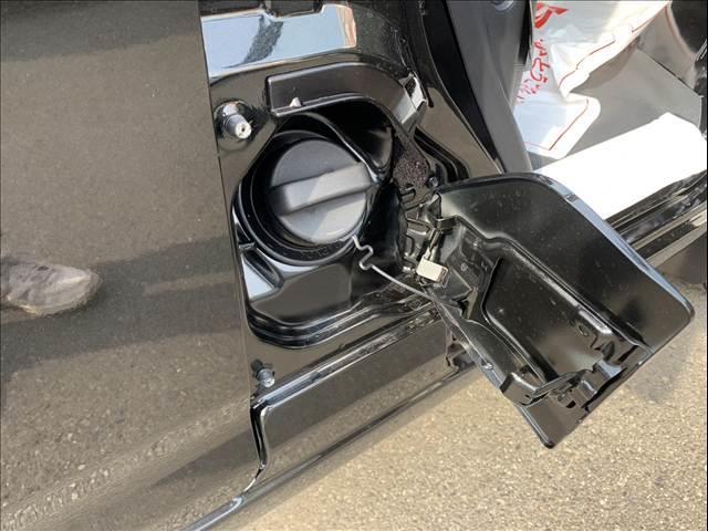 ハイゼットカーゴ デラックス　届出済未使用車　両側スライドドア　　集中ロック　パワステ　パワーウインドウ　オートライト　オートハイビーム　衝突被害軽減ブレーキ　パーキングセンサー（35枚目）