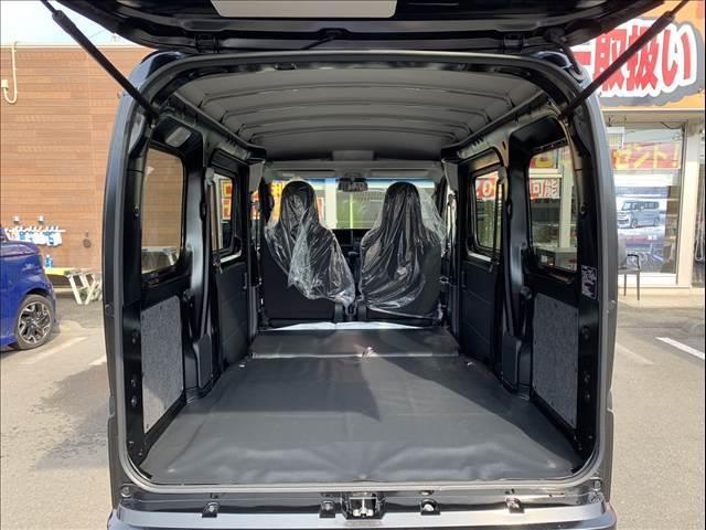 ハイゼットカーゴ デラックス　届出済未使用車　両側スライドドア　　集中ロック　パワステ　パワーウインドウ　オートライト　オートハイビーム　衝突被害軽減ブレーキ　パーキングセンサー（43枚目）