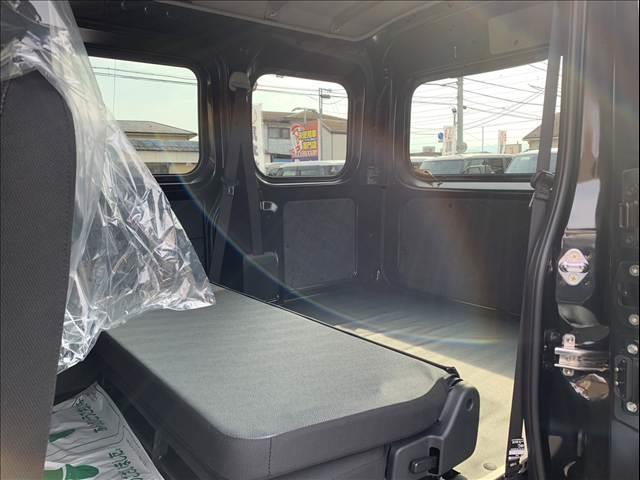 ハイゼットカーゴ デラックス　届出済未使用車　両側スライドドア　　集中ロック　パワステ　パワーウインドウ　オートライト　オートハイビーム　衝突被害軽減ブレーキ　パーキングセンサー（52枚目）