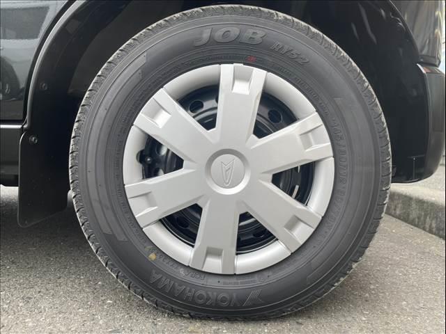 ハイゼットカーゴ クルーズターボ　届出済未使用車　両側スライドドア　　集中ロック　パワステ　パワーウインドウ　オートライト　オートハイビーム　衝突被害軽減ブレーキ　パーキングセンサー（12枚目）