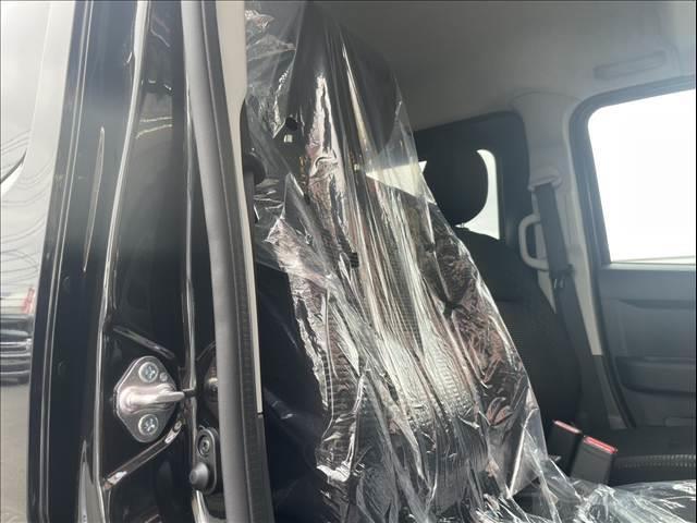 ハイゼットカーゴ クルーズターボ　届出済未使用車　両側スライドドア　　集中ロック　パワステ　パワーウインドウ　オートライト　オートハイビーム　衝突被害軽減ブレーキ　パーキングセンサー（19枚目）