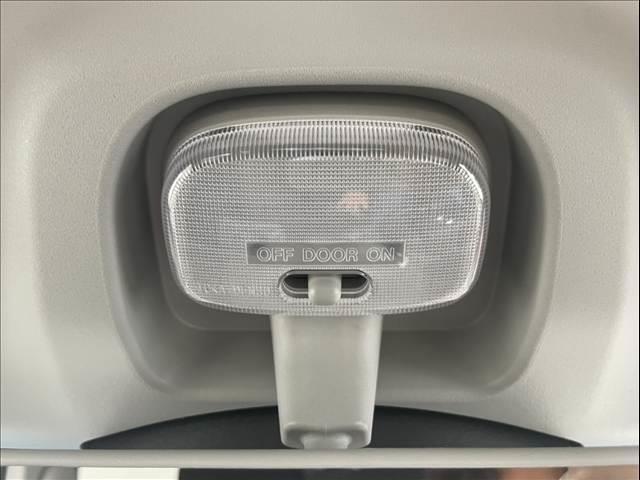 ハイゼットカーゴ クルーズターボ　届出済未使用車　両側スライドドア　　集中ロック　パワステ　パワーウインドウ　オートライト　オートハイビーム　衝突被害軽減ブレーキ　パーキングセンサー（21枚目）