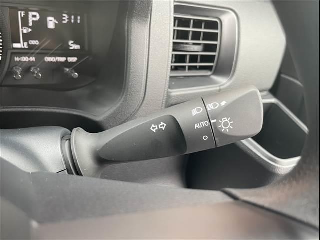 ハイゼットカーゴ クルーズターボ　届出済未使用車　両側スライドドア　　集中ロック　パワステ　パワーウインドウ　オートライト　オートハイビーム　衝突被害軽減ブレーキ　パーキングセンサー（29枚目）