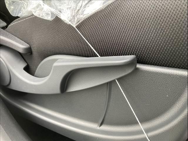 タフト Ｇターボ　クロムベンチャー　届出済未使用車　禁煙車　スマートアシスト　衝突被害軽減ブレーキ　スマートキー　プッシュスタート　ステアリングリモコン　アダプティブクルーズコントロール　クリアランスソナー　ＬＥＤヘッドランプ（35枚目）