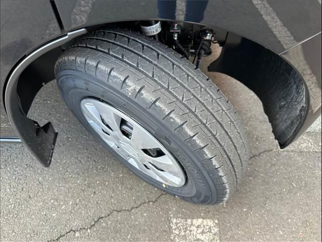 エブリイ ジョイン　届出済未使用車　両側スライドドア　スマートキー　プッシュスタート　ＬＥＤライト　シートヒーター　　パーキングセンサー　オートライト　オートハイビーム（15枚目）