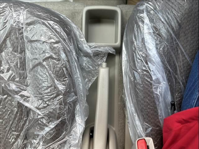 エブリイ ジョイン　届出済未使用車　両側スライドドア　スマートキー　プッシュスタート　ＬＥＤライト　シートヒーター　　パーキングセンサー　オートライト　オートハイビーム（30枚目）