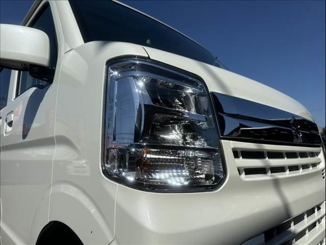 エブリイ ジョイン　届出済未使用車　両側スライドドア　スマートキー　プッシュスタート　ＬＥＤライト　シートヒーター　　パーキングセンサー　オートライト　オートハイビーム（10枚目）