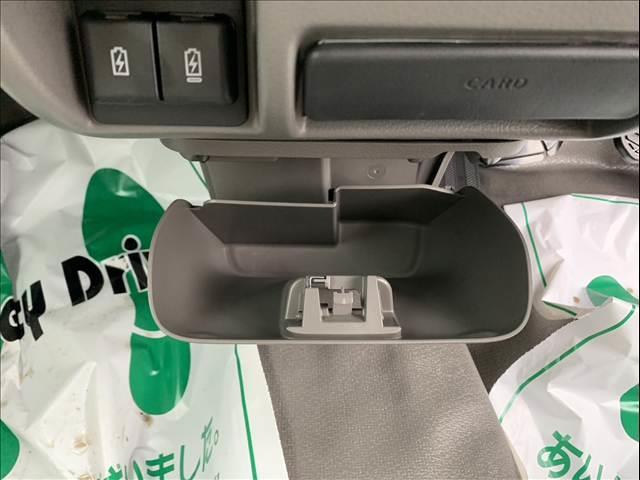 エブリイ ＰＡリミテッド　届出済未使用車　キーレス　パワーウインドウ　オーバーヘッドコンソール　集中ロック　衝突被害軽減ブレーキ　パーキングセンサー（24枚目）