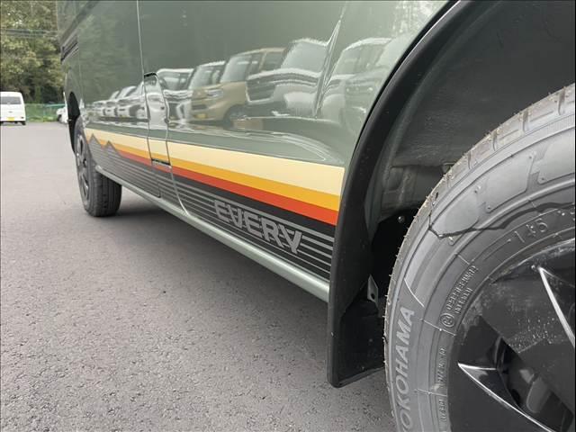 エブリイ Ｊリミテッド　届出済未使用車　電動両側スライドドア　スマートキー　プッシュスタート　ＬＥＤライト　シートヒーター　　パーキングセンサー　オートライト　オートハイビーム（15枚目）