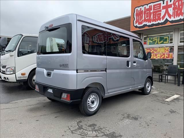 ハイゼットカーゴ スペシャルＳＡＩＩＩ　届出済未使用車　両側スライドドア　　集中ロック　パワステ　パワーウインドウ　オートライト　オートハイビーム　衝突被害軽減ブレーキ　パーキングセンサー（6枚目）