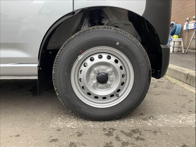 ハイゼットカーゴ スペシャルＳＡＩＩＩ　届出済未使用車　両側スライドドア　　集中ロック　パワステ　パワーウインドウ　オートライト　オートハイビーム　衝突被害軽減ブレーキ　パーキングセンサー（13枚目）