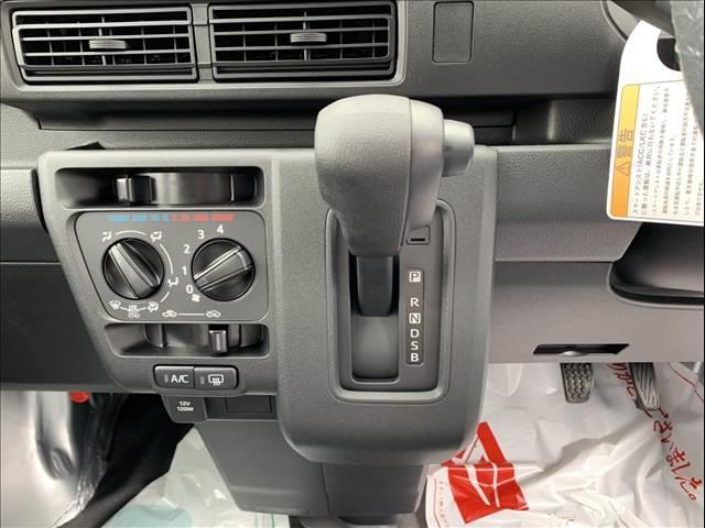 ハイゼットカーゴ スペシャルＳＡＩＩＩ　届出済未使用車　両側スライドドア　　集中ロック　パワステ　パワーウインドウ　オートライト　オートハイビーム　衝突被害軽減ブレーキ　パーキングセンサー（23枚目）