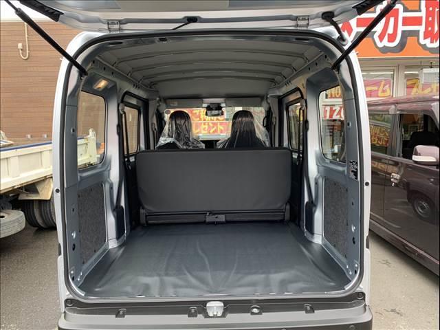 ハイゼットカーゴ スペシャルＳＡＩＩＩ　届出済未使用車　両側スライドドア　　集中ロック　パワステ　パワーウインドウ　オートライト　オートハイビーム　衝突被害軽減ブレーキ　パーキングセンサー（52枚目）