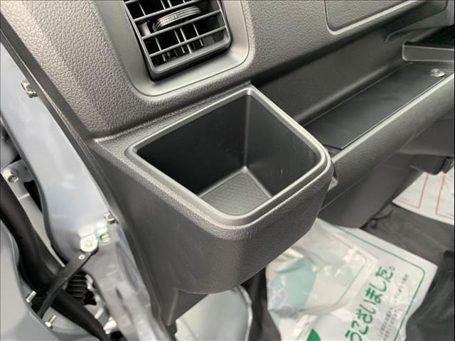 ハイゼットカーゴ スペシャルＳＡＩＩＩ　届出済未使用車　両側スライドドア　　集中ロック　パワステ　パワーウインドウ　オートライト　オートハイビーム　衝突被害軽減ブレーキ　パーキングセンサー（60枚目）