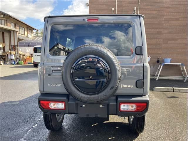 ジムニー 届出済未使用車 衝突被害軽減ブレーキ スマートキー プッシュスタート オートライト オートハイビーム クルーズコントロール オートエアコン パーキングセンサー 両側シートヒーター(7枚目)