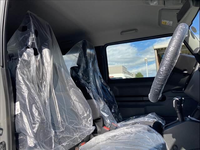 ジムニー 届出済未使用車 衝突被害軽減ブレーキ スマートキー プッシュスタート オートライト オートハイビーム クルーズコントロール オートエアコン パーキングセンサー 両側シートヒーター(20枚目)