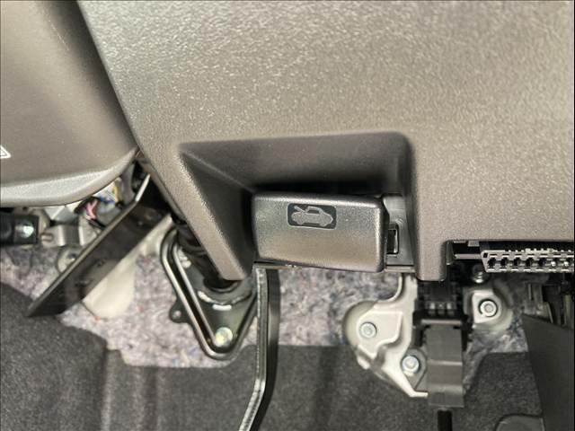 ジムニー 届出済未使用車 衝突被害軽減ブレーキ スマートキー プッシュスタート オートライト オートハイビーム クルーズコントロール オートエアコン パーキングセンサー 両側シートヒーター(38枚目)