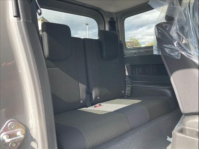 ジムニー 届出済未使用車 衝突被害軽減ブレーキ スマートキー プッシュスタート オートライト オートハイビーム クルーズコントロール オートエアコン パーキングセンサー 両側シートヒーター(40枚目)