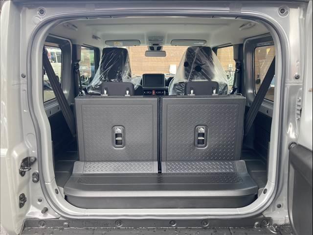 ジムニー 届出済未使用車 衝突被害軽減ブレーキ スマートキー プッシュスタート オートライト オートハイビーム クルーズコントロール オートエアコン パーキングセンサー 両側シートヒーター(47枚目)