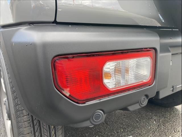 ジムニー 届出済未使用車 衝突被害軽減ブレーキ スマートキー プッシュスタート オートライト オートハイビーム クルーズコントロール オートエアコン パーキングセンサー 両側シートヒーター(52枚目)
