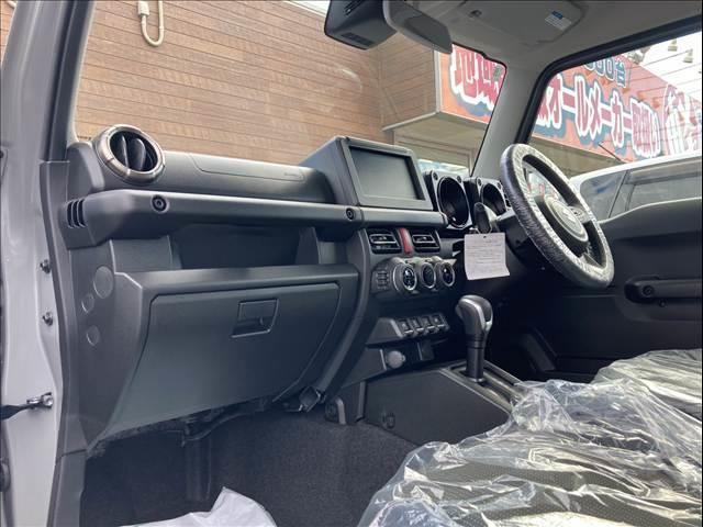 ジムニー 届出済未使用車 衝突被害軽減ブレーキ スマートキー プッシュスタート オートライト オートハイビーム クルーズコントロール オートエアコン パーキングセンサー 両側シートヒーター(54枚目)