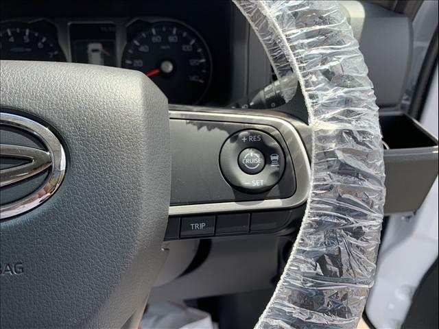 アトレー 届出済未使用車 両側パワースライドドア スマートキー プッシュスタート オートライト オートエアコン 電動格納ミラー 衝突被害軽減ブレーキ スマートアシスト(30枚目)