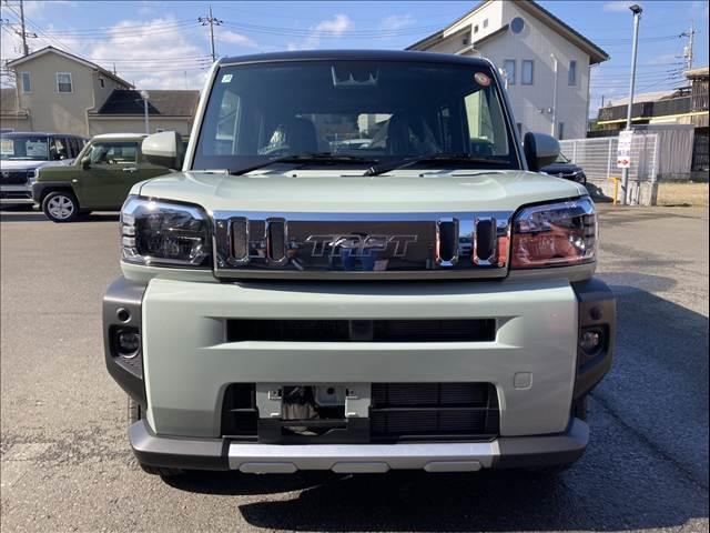 タフト G クロムベンチャー 届出済未使用車 禁煙車 スマートアシスト 衝突被害軽減ブレーキ スマートキー プッシュスタート ステアリングリモコン アダプティブクルーズコントロール クリアランスソナー LEDヘッドランプ(3枚目)