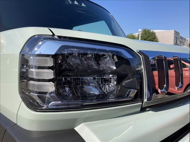 タフト G クロムベンチャー 届出済未使用車 禁煙車 スマートアシスト 衝突被害軽減ブレーキ スマートキー プッシュスタート ステアリングリモコン アダプティブクルーズコントロール クリアランスソナー LEDヘッドランプ(10枚目)