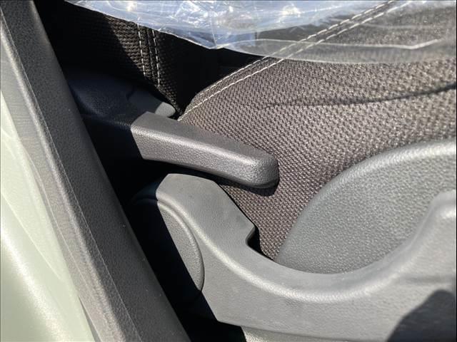 タフト G クロムベンチャー 届出済未使用車 禁煙車 スマートアシスト 衝突被害軽減ブレーキ スマートキー プッシュスタート ステアリングリモコン アダプティブクルーズコントロール クリアランスソナー LEDヘッドランプ(38枚目)